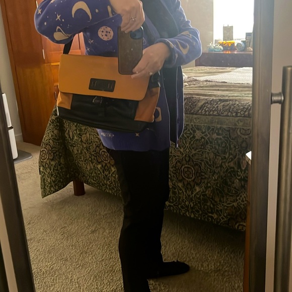 Unisex Coach Terrain Bike Bag in Black and Amber - Picture 3 of 6